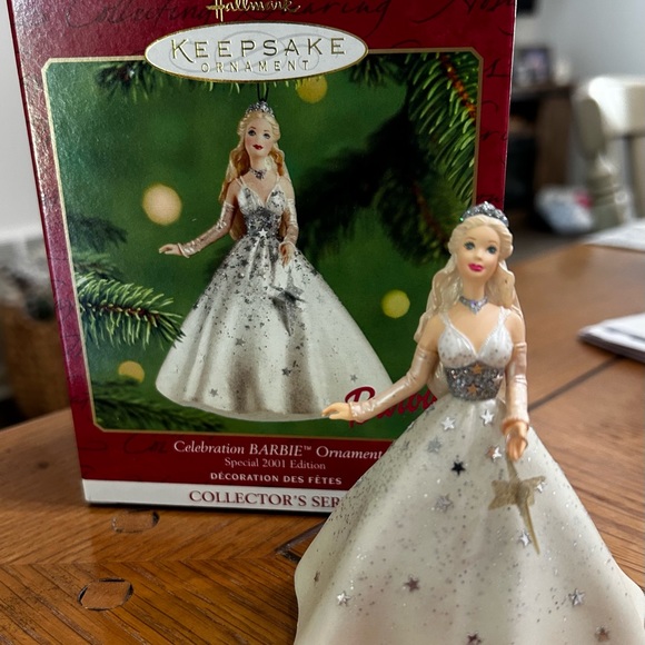 🎀Celebration BARBIE Ornament 2001 - Picture 3 of 3